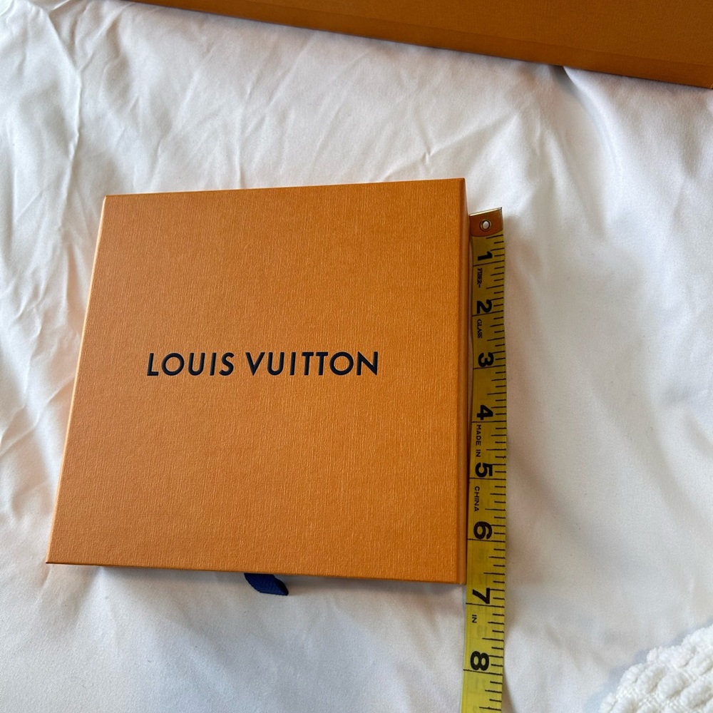 Authentic Louis Vuitton, jewelry box